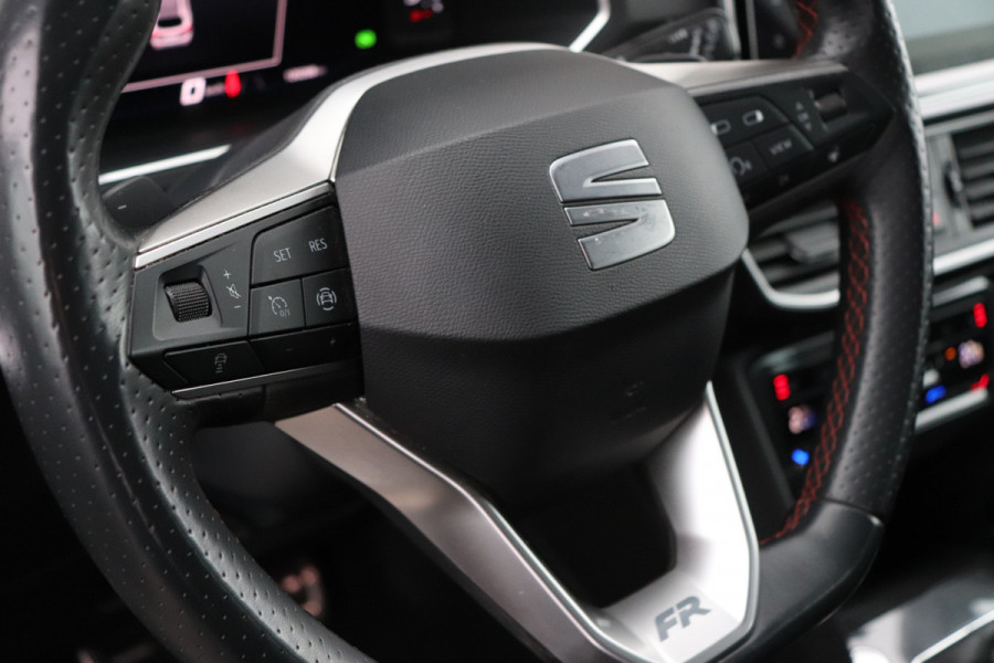 Seat Tarraco 1.4 TSI e-Hybrid PHEV FR Pano Trekhaak 360 View