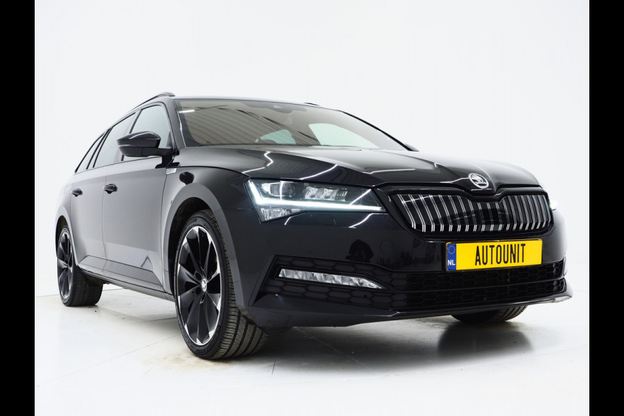Škoda Superb Combi 1.4 TSI iV Sportline | Sportstoelen | Adaptive Cruise | Trekhaak | Keyless | Camera | Memory | Sfeerlicht