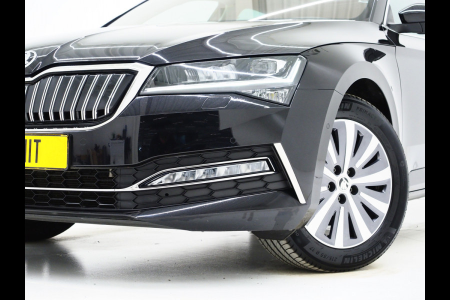 Škoda Superb Combi 1.4 TSI iV 218PK Style | Panoramadak | Adaptive Cruise | Camera | Memory | Virtual | DAB | Carplay