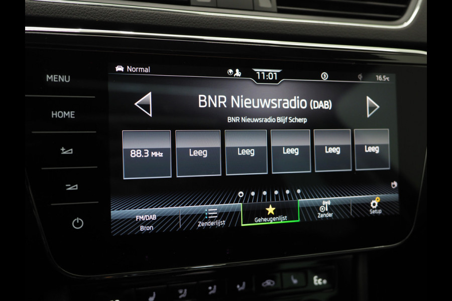 Škoda Superb Combi 1.4 TSI iV 218PK Style | Panoramadak | Adaptive Cruise | Camera | Memory | Virtual | DAB | Carplay