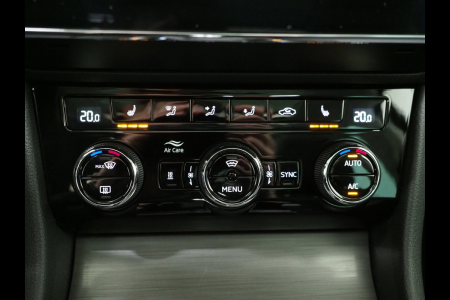 Škoda Superb Combi 1.4 TSI iV 218PK Style | Panoramadak | Adaptive Cruise | Camera | Memory | Virtual | DAB | Carplay