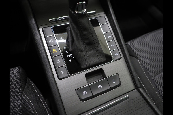Škoda Superb Combi 1.4 TSI iV 218PK Style | Panoramadak | Adaptive Cruise | Camera | Memory | Virtual | DAB | Carplay