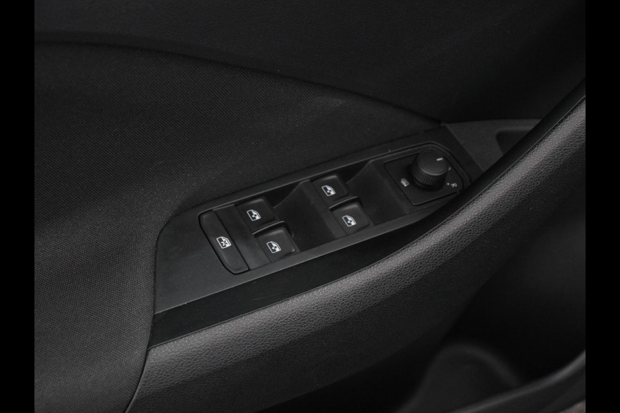 Škoda Kamiq 1.0 TSI 110pk DSG Dynamic | Navigatie | Apple Carplay/Android Auto | Camera | Adaptive Cruise Control | Stoelverwarming | Ledverlichting