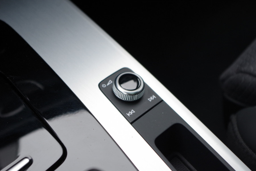 Audi Q5 50 TFSI e Quattro 300 PK S-Line Edition Competition, Panoramadak, RS-Leder, Adap. Cruise Control, 360 Camera, Memory, Winterpakk