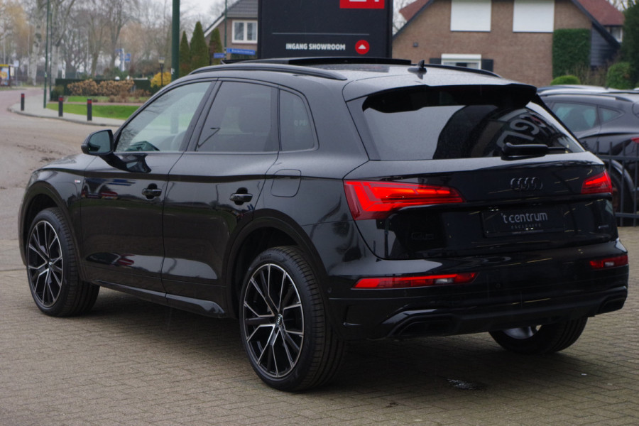 Audi Q5 50 TFSI e Quattro 300 PK S-Line Edition Competition, Panoramadak, RS-Leder, Adap. Cruise Control, 360 Camera, Memory, Winterpakk