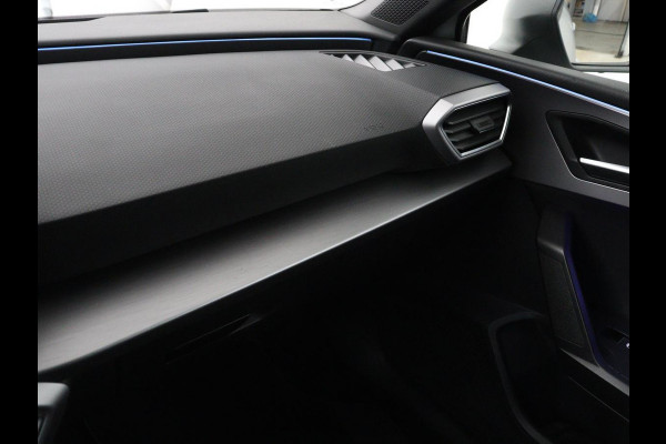 Seat Leon 1.4 TSI eHybrid PHEV FR | Trekhaak | Adaptive cruise | Carplay | Sfeerverlichting | Navigatie | Side Assist | Parkeerhulp | Full LED | Bluetooth | PHEV | Plug In