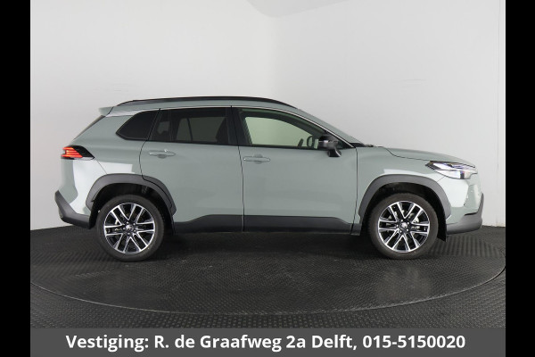 Toyota Corolla Cross Hybrid 140 Dynamic | Stuur-/ & Stoelverwarming | Parkeersensoren | Dodehoek detectie | Elektrische kofferbak
