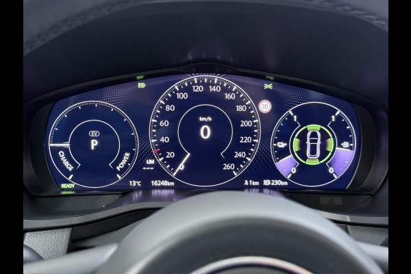 Mazda CX-80 2.5 e-SkyActiv PHEV Homura Plus 6p. 7 PERSOONS| ELEK. ACHTERKLEP | PANO| HEAD-UP | DODE HOEK| ADAPTIVE. CRUISE | ACHTERBANK VERWARMD |BOSE | SUPER COMPLEET!