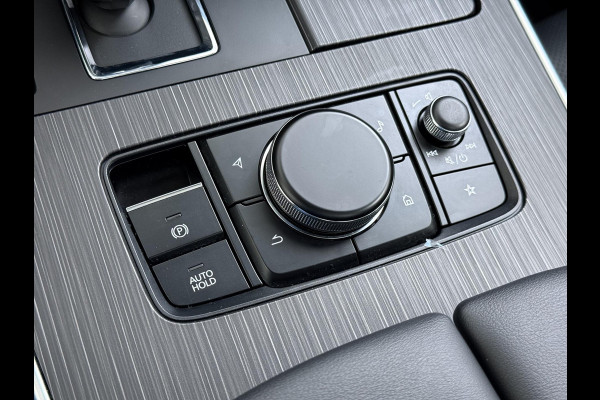 Mazda CX-80 2.5 e-SkyActiv PHEV Homura Plus 6p. 7 PERSOONS| ELEK. ACHTERKLEP | PANO| HEAD-UP | DODE HOEK| ADAPTIVE. CRUISE | ACHTERBANK VERWARMD |BOSE | SUPER COMPLEET!