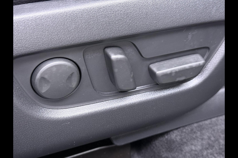 Mazda CX-80 2.5 e-SkyActiv PHEV Homura Plus 6p. 7 PERSOONS| ELEK. ACHTERKLEP | PANO| HEAD-UP | DODE HOEK| ADAPTIVE. CRUISE | ACHTERBANK VERWARMD |BOSE | SUPER COMPLEET!