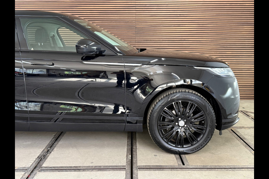Land Rover Range Rover Velar 2.0 P250 Turbo AWD | Trekhaak | 20' inch | Camera | Alcantara