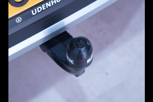 Volkswagen T-Roc 1.5 TSI 150pk DSG Life 75 Edition Navigatie via App Camera PDC Trekhaak Android 169