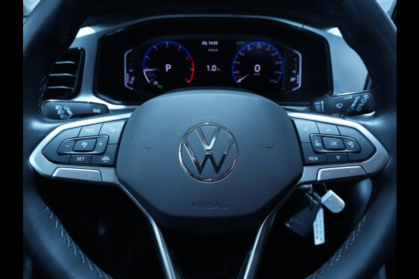 Volkswagen T-Roc 1.5 TSI 150pk DSG Life 75 Edition Navigatie via App Camera PDC Trekhaak Android 169