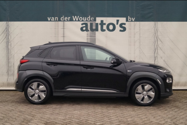 Hyundai Kona EV Premium 64kWh -LEER-ECC-NAVI-CAM-PDC-