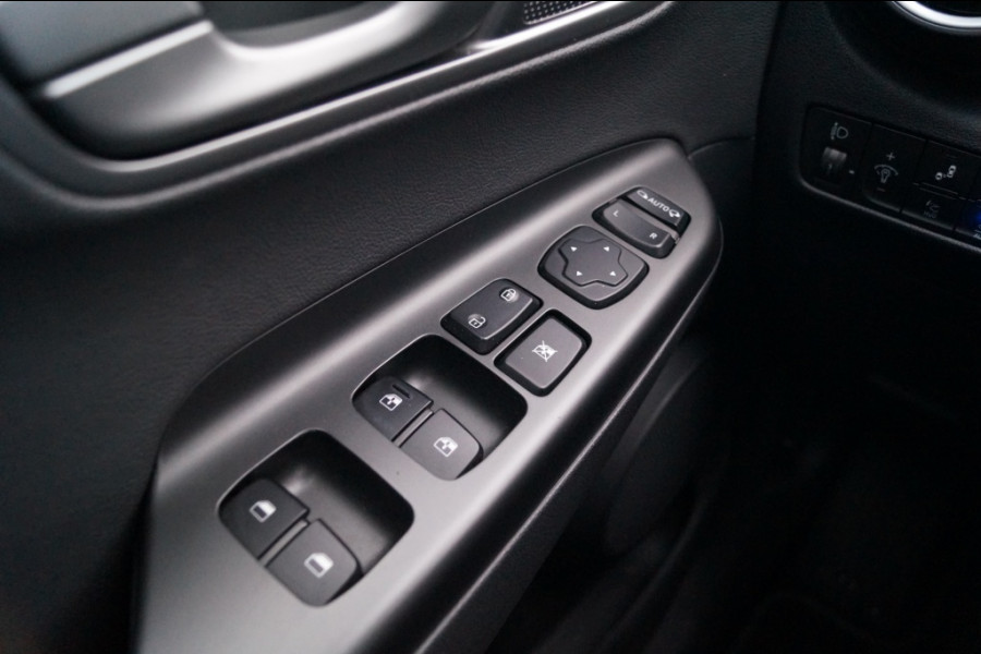 Hyundai Kona EV Premium 64kWh -LEER-ECC-NAVI-CAM-PDC-