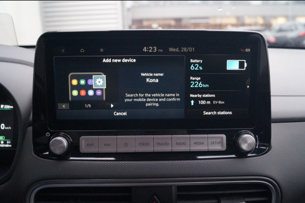 Hyundai Kona EV Premium 64kWh -LEER-ECC-NAVI-CAM-PDC-