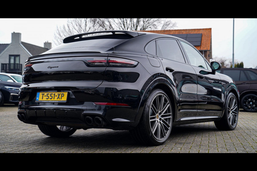 Porsche Cayenne Coupé 3.0 E-Hybrid Platinum Edition | Sport Design | Massage | Adaptieve cruise | Dealer onderhouden | 22 inch |