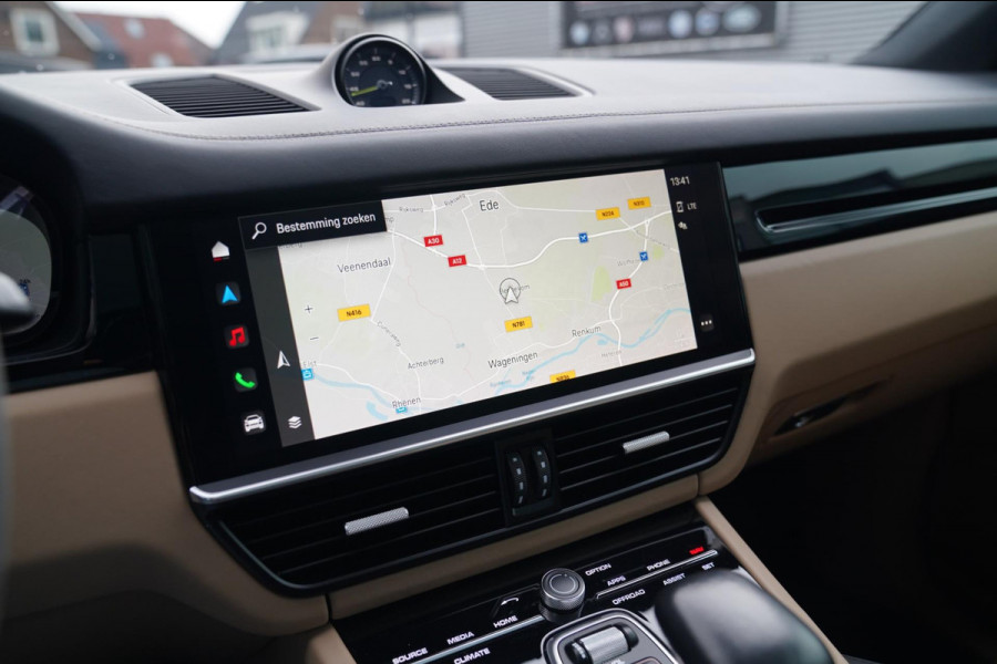 Porsche Cayenne Coupé 3.0 E-Hybrid Platinum Edition | Sport Design | Massage | Adaptieve cruise | Dealer onderhouden | 22 inch |