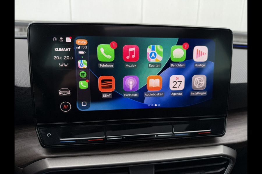 Seat Leon Sportstourer 1.5 eTSI Xcellence M-Hybrid | LED | Panorama | Elek. Trekhaak | Carplay | Navi | Sfeerverl. | Camera