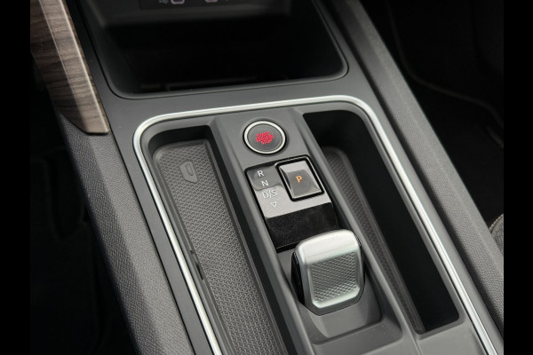 Seat Leon Sportstourer 1.5 eTSI Xcellence M-Hybrid | LED | Panorama | Elek. Trekhaak | Carplay | Navi | Sfeerverl. | Camera