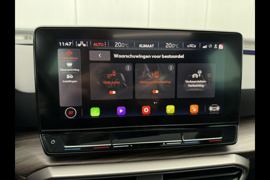 Seat Leon Sportstourer 1.5 eTSI Xcellence M-Hybrid | LED | Panorama | Elek. Trekhaak | Carplay | Navi | Sfeerverl. | Camera