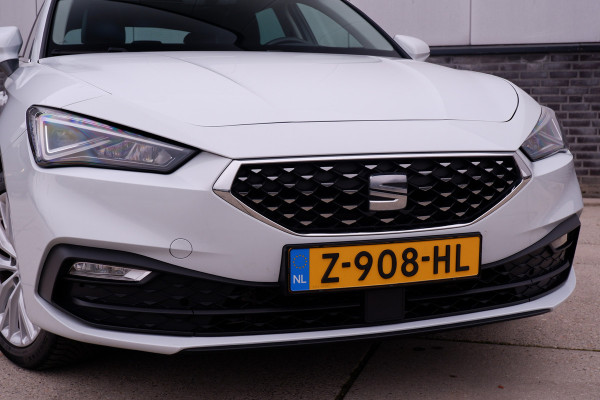 Seat Leon Sportstourer 1.5 eTSI Xcellence M-Hybrid | LED | Panorama | Elek. Trekhaak | Carplay | Navi | Sfeerverl. | Camera