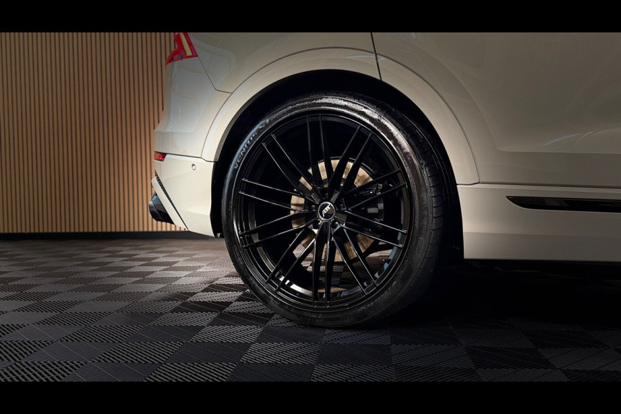 Audi Q8 55 TFSI e quattro |3X S Line|ABT|PANO|SOFTCLOSE|B&O|360CAM|DEALER ONDERHOUDEN| LUCHTVERING |23 INCH|PLUG IN|340PK|BOMVOL!