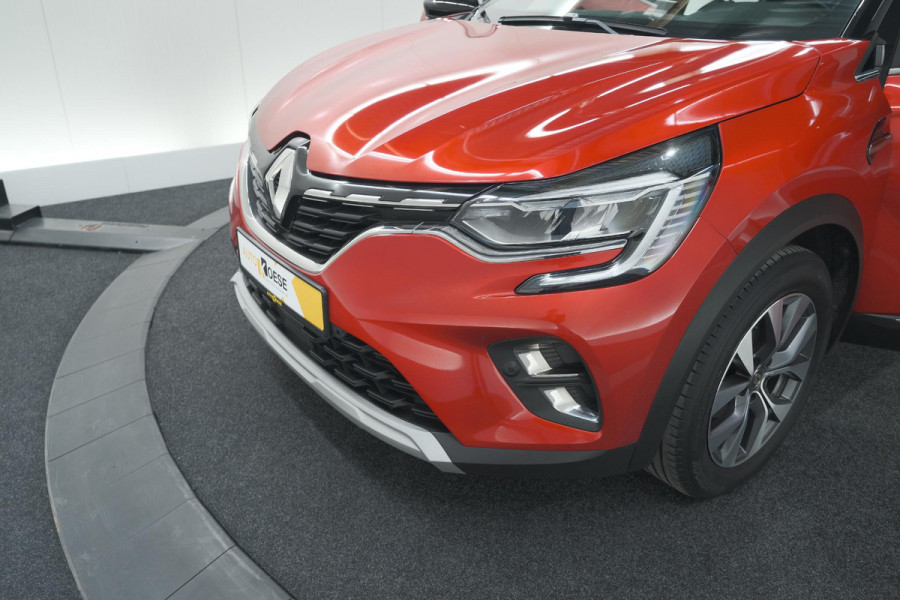 Renault Captur TCe 100 Intens | Camera | Navigatie | Parkeersensoren | Apple Carplay