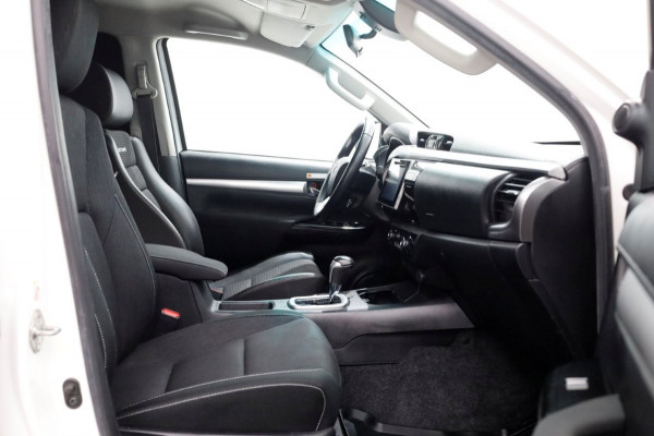 Toyota Hilux 2.4 D-4D-F 150pk E6 4WD 4x4 Double Cab Automaat 2/5-Persoons 08-2019