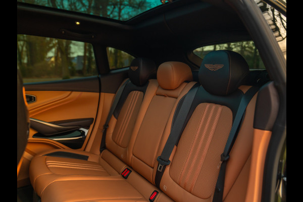 Aston Martin DBX 707 4.0 V8 Facelift | Minotaur Green | Copper Tan interieur | Briljant!