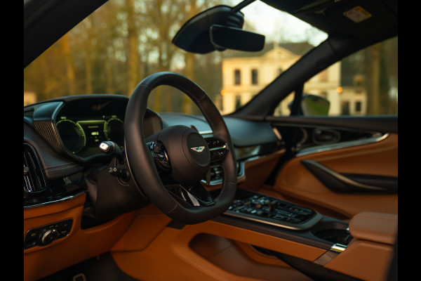Aston Martin DBX 707 4.0 V8 Facelift | Minotaur Green | Copper Tan interieur | Briljant!