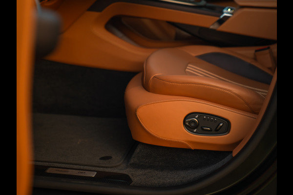 Aston Martin DBX 707 4.0 V8 Facelift | Minotaur Green | Copper Tan interieur | Briljant!