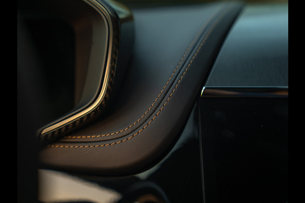 Aston Martin DBX 707 4.0 V8 Facelift | Minotaur Green | Copper Tan interieur | Briljant!