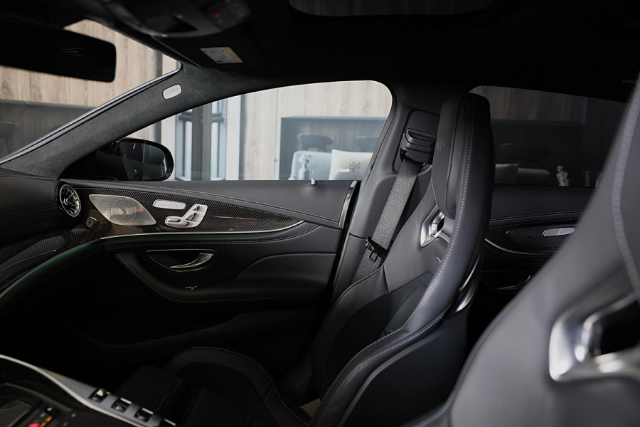 Mercedes-Benz AMG GT 4-Door Coupe AMG 63 S E Performance / 843 PK / Performance Zetels / Keramisch / Carbon / Head Up /Panoramadak