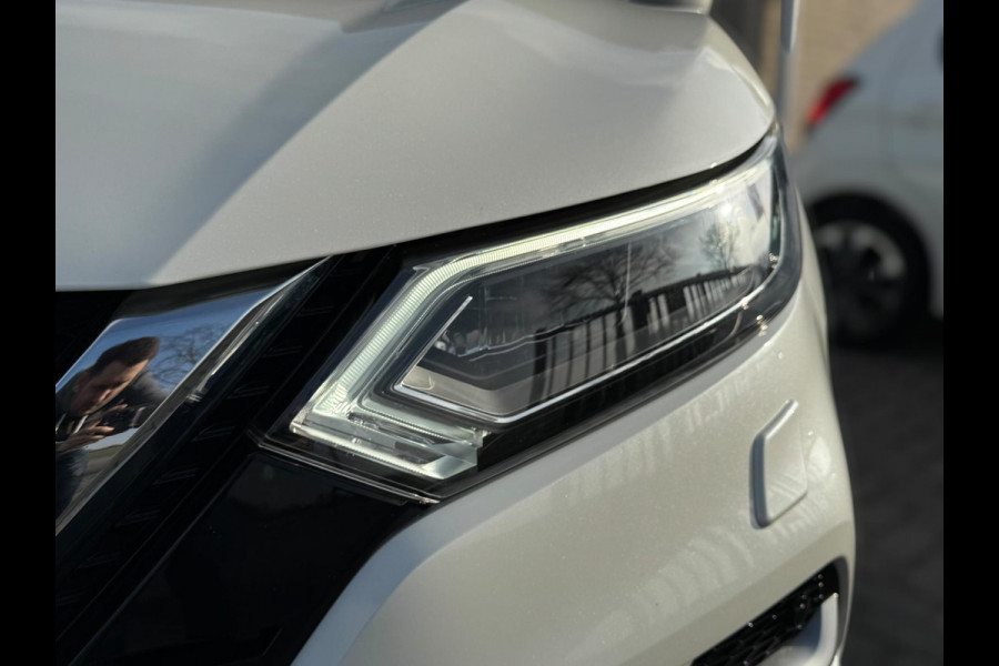 Nissan QASHQAI 1.2 Tekna 360 CAMERA / STOELVERW. / PANO / NAVI / PDC / TREKHAAK / HALF LEDER / CRUISE / ECC / ELEKTR INKL SPIEG