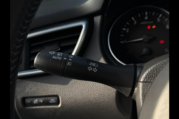 Nissan QASHQAI 1.2 Tekna 360 CAMERA / STOELVERW. / PANO / NAVI / PDC / TREKHAAK / HALF LEDER / CRUISE / ECC / ELEKTR INKL SPIEG