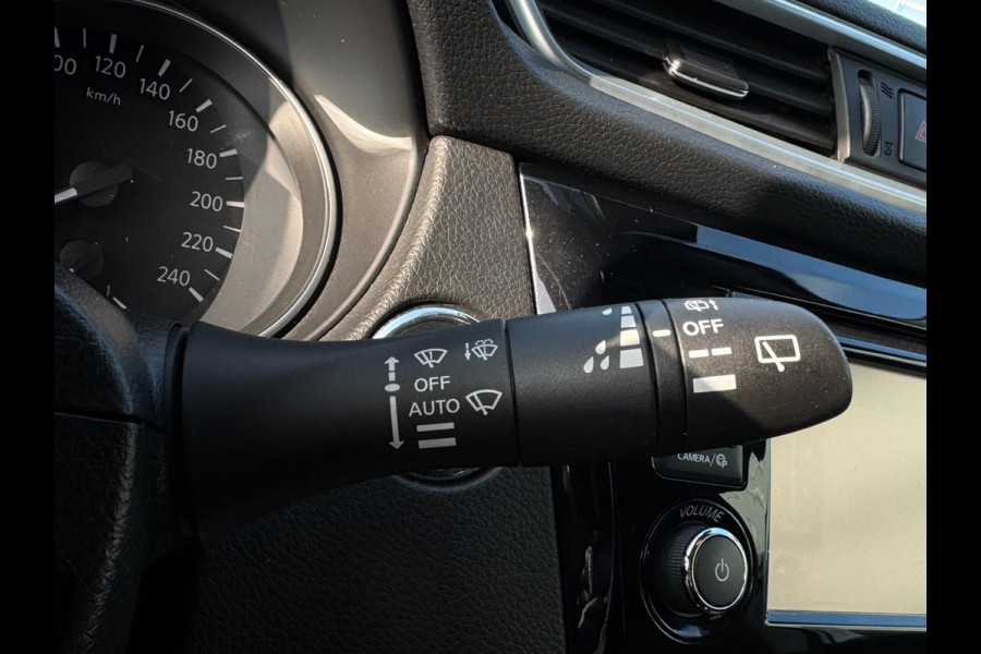 Nissan QASHQAI 1.2 Tekna 360 CAMERA / STOELVERW. / PANO / NAVI / PDC / TREKHAAK / HALF LEDER / CRUISE / ECC / ELEKTR INKL SPIEG
