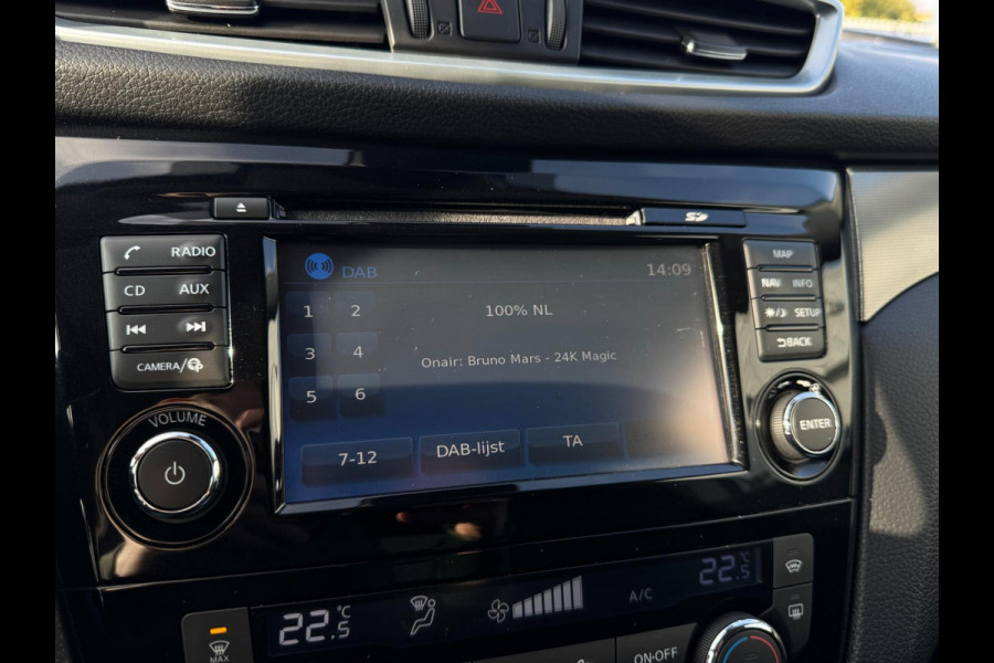 Nissan QASHQAI 1.2 Tekna 360 CAMERA / STOELVERW. / PANO / NAVI / PDC / TREKHAAK / HALF LEDER / CRUISE / ECC / ELEKTR INKL SPIEG