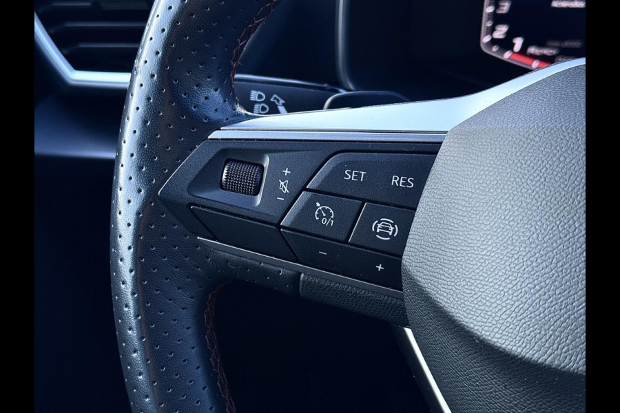 Seat Leon Sportstourer 1.0 eTSI FR | Carplay | Virtual | DAB+ | Navi | Sfeerverlichting | Dealer onderhouden | Allseason banden