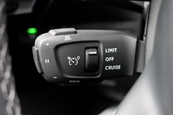 DS 7 Crossback E-Tense 4x4 Louvre | Performance Line | Adaptive Cruise Control | Panoramadak | Massage | Memory | Focal Audio | Stoelventilatie | Surround Camera | Verwarmde Voorruit | Leder |