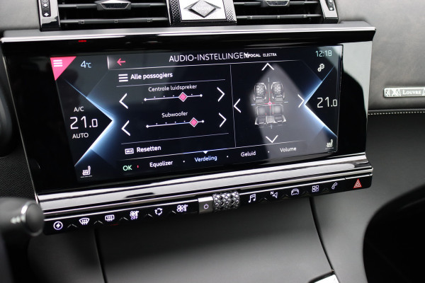 DS 7 Crossback E-Tense 4x4 Louvre | Performance Line | Adaptive Cruise Control | Panoramadak | Massage | Memory | Focal Audio | Stoelventilatie | Surround Camera | Verwarmde Voorruit | Leder |