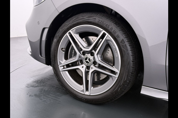 Mercedes-Benz B-Klasse 250 e AMG Line | Sfeer Keyless Winterpakket