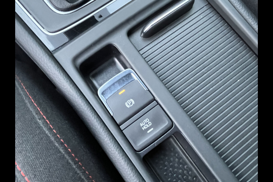 Volkswagen Golf 2.0 TSI GTI 230pk 6-bak