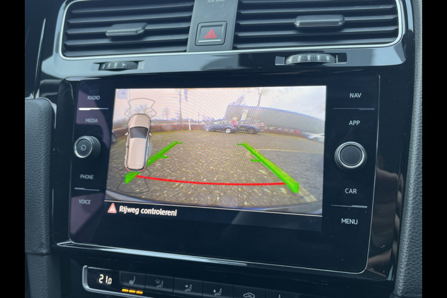 Volkswagen Golf 2.0 TSI GTI 230pk 6-bak