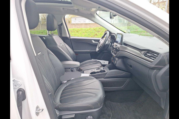 Ford Kuga 2.5 PHEV Vignale 225pk | Wegklapbare trekhaak | Panoramadak | Head up Display | Winterpack | Memory Seats