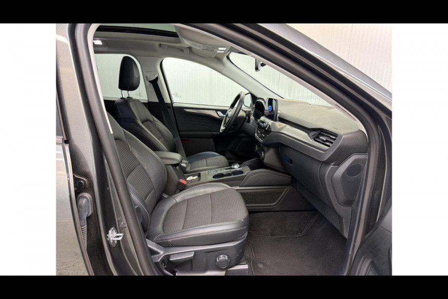 Ford Kuga 2.5 PHEV Titanium X | Schuif - Kanteldak | Navi | 115.000 km.