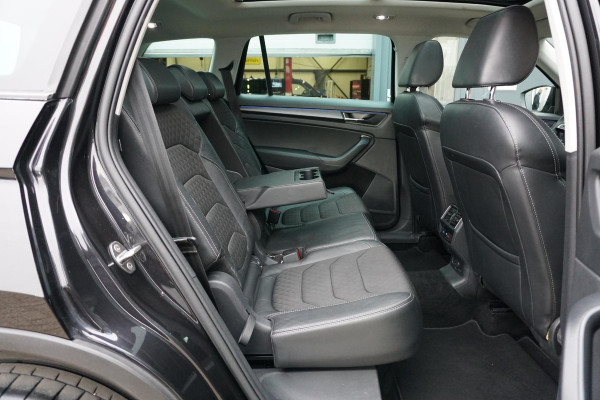 Škoda Kodiaq 1.5 TSI Black Edition 7p. + DEALER ONDERHOUDEN / PANO / DODEHOEK DETECTIE