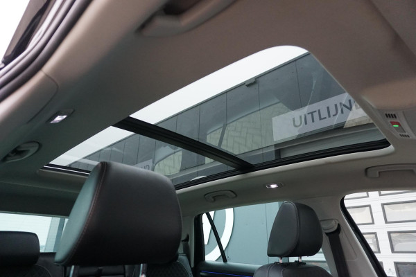 Škoda Kodiaq 1.5 TSI Black Edition 7p. + DEALER ONDERHOUDEN / PANO / DODEHOEK DETECTIE