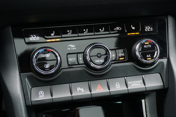 Škoda Kodiaq 1.5 TSI Black Edition 7p. + DEALER ONDERHOUDEN / PANO / DODEHOEK DETECTIE