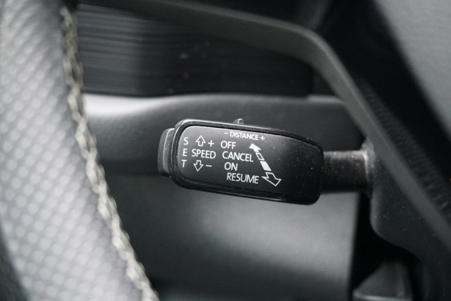 Škoda Kodiaq 1.5 TSI Black Edition 7p. + DEALER ONDERHOUDEN / PANO / DODEHOEK DETECTIE